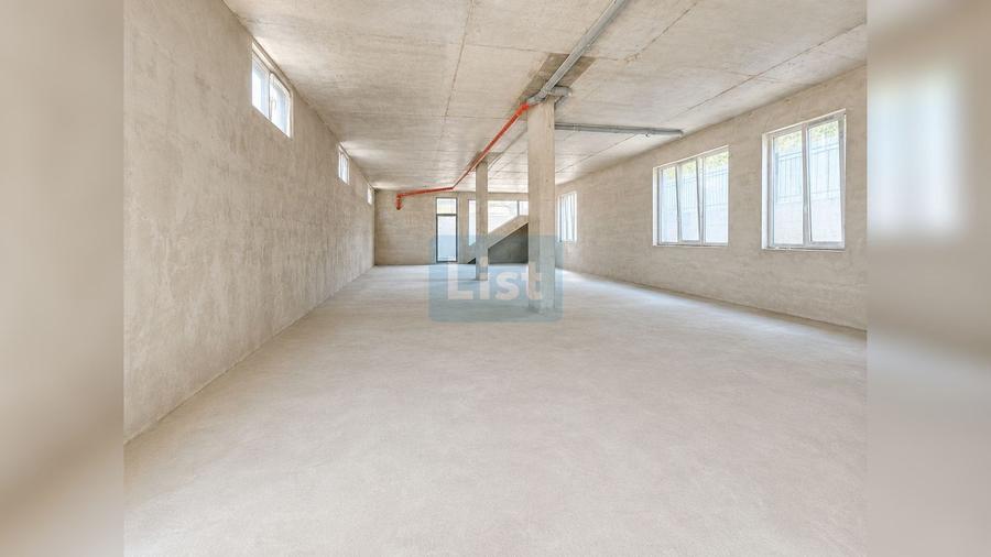 Spațiu comercial, de 177 mp, în Florești