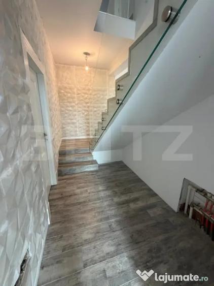 Vila de lux , 272 mp construiti , 800 mp teren , zona rezide - 16