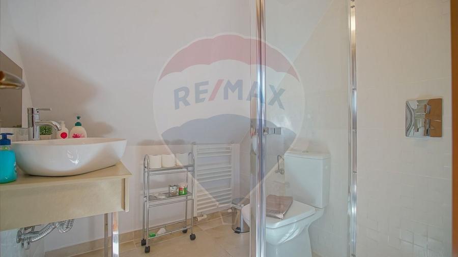 Casă individuală cu 6 camere cu Teren 147 Mp în Centrul Istoric