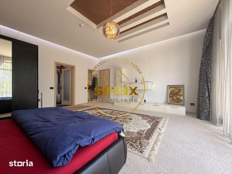 Casă cu 8 camere cu Teren 750 Mp în Găneasa