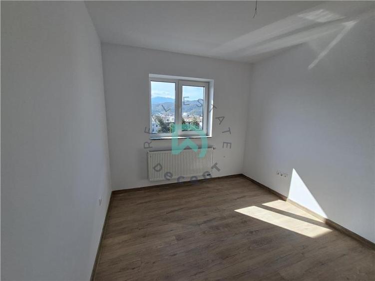 Apartament cu 3 camere decomandat în Avantgarden