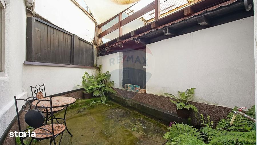 TRAIESTE LA POALELE PADURII!CASA 3 CAMERE APROAPE DE PTR. LUI SOLOMON - 2