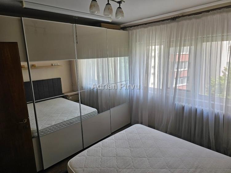 Apartament cu 2 camere decomandat, mobilat în Dorobanți