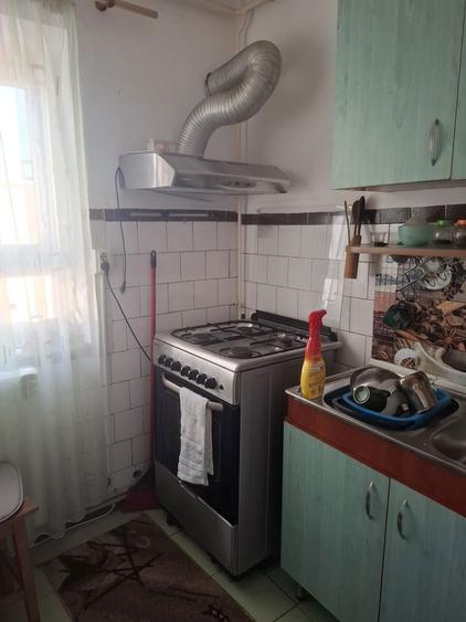 Apartament cu 2 camere semidecomandat în Micro 38