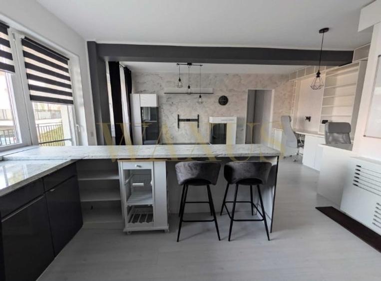 Apartament cu 2 camere semidecomandat, mobilat în Florești