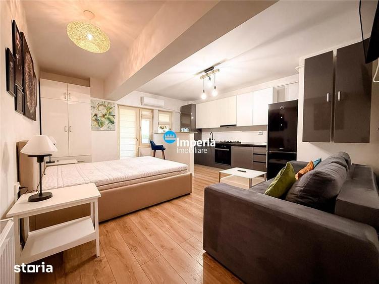 Studio de vanzare, supr 34mp, zona Podul de Fier - Complex Roua - 4