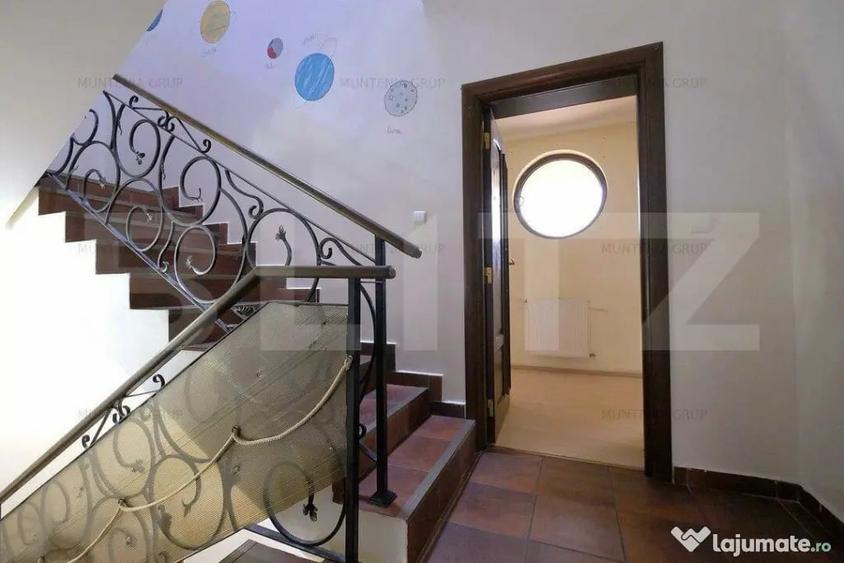 Casa P + E + M parte din duplex, 226.78 mp, 571 mp teren, z - 1