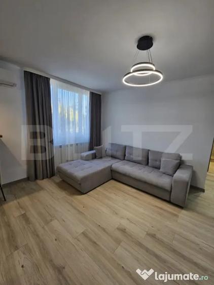 Apartament cu 2 camere semidecomandat în Central