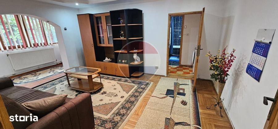 Apartament cu 2 camere semidecomandat în Mioriței