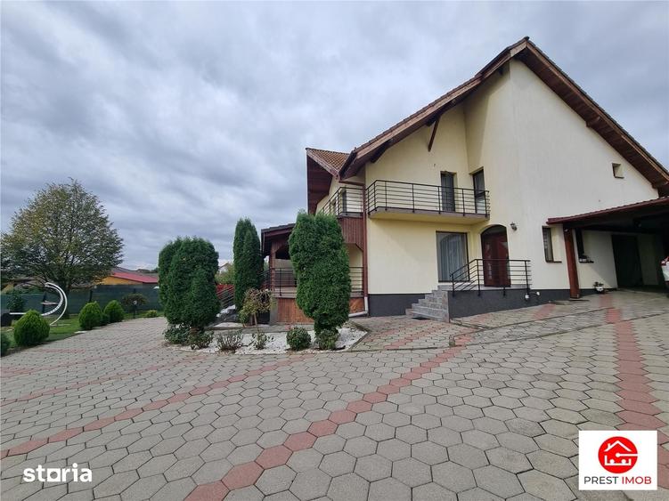 Casă cu 6 camere cu Teren 2200 Mp în Sâncraiu de Mureș