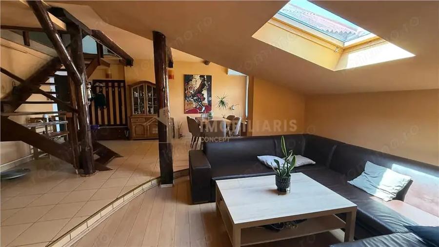 Apartament cu 3 camere în Vasile Alecsandri