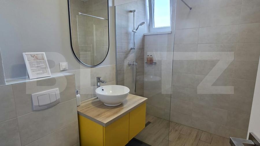 Apartament cu 2 camere semidecomandat, mobilat în Nord