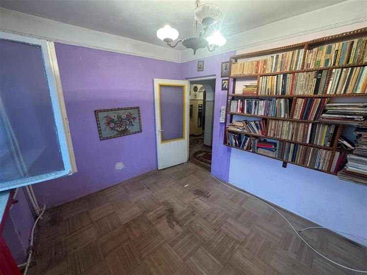Apartament cu 3 camere decomandat în Ultracentral