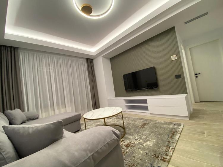 Apartament cu 2 camere semidecomandat, mobilat în Șoseaua Nordului