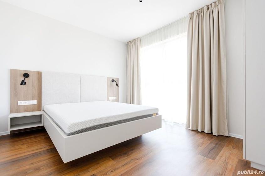 Apartament cu 3 camere semidecomandat în Giroc