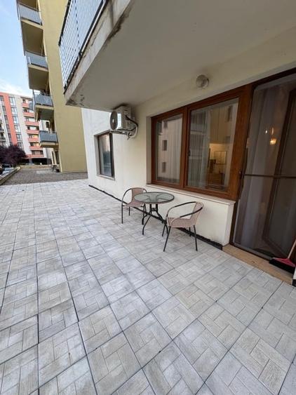 Apartament cu 2 camere semidecomandat, mobilat în Torontalului