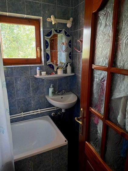 Casă cu 4 camere cu Teren 1950 Mp în Smârdan