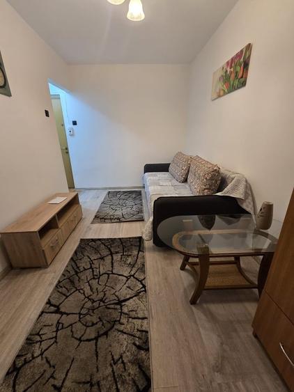 Garsonieră semidecomandată în Berceni