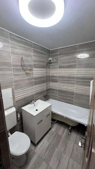 Apartament cu 5 camere, mobilat în Central
