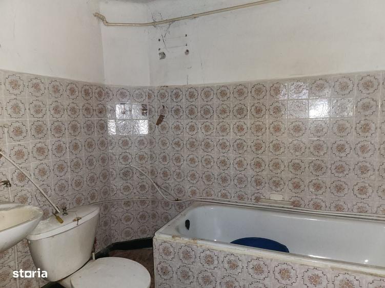 Casă cu 3 camere în Central