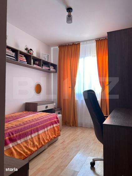 Apartament 3 camere, 71 mp, zona Nicolina - 2