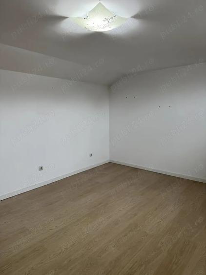 Casă cu 3 camere cu Teren 150 Mp în Central