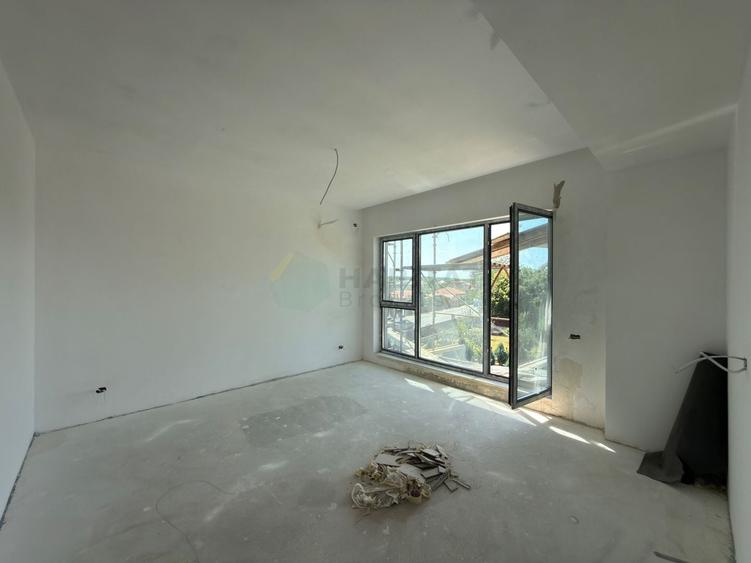Apartament cu 2 camere decomandat în Tunari