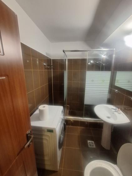 Garsonieră decomandată, mobilată în Tomis Nord