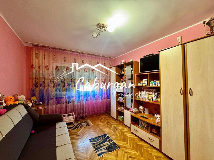 Apartament cu 2 camere decomandat în Vasile Aaron