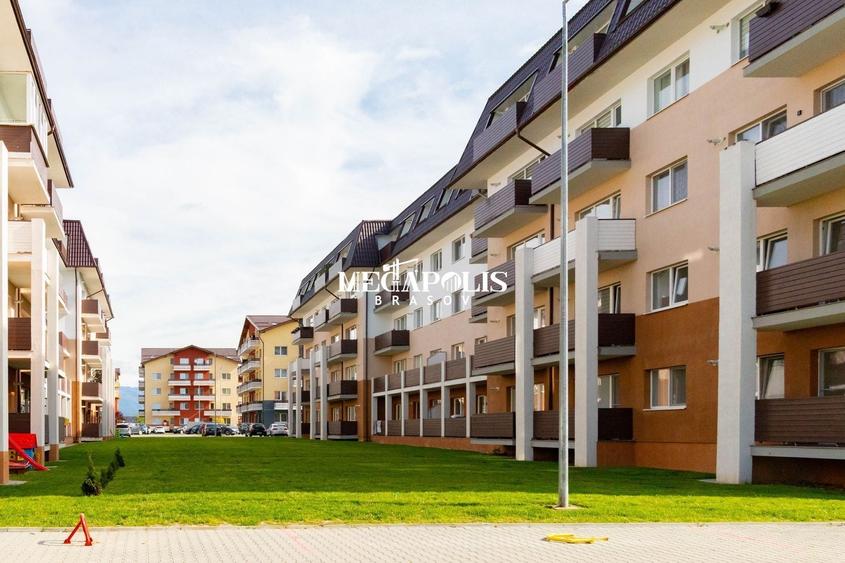 Apartament cu 3 camere decomandat în Sânpetru