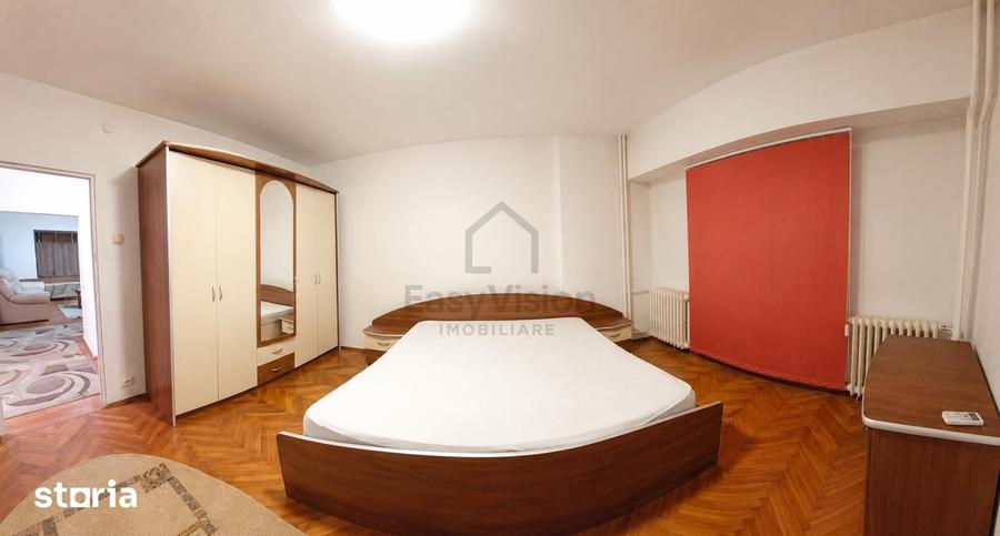 Apartament cu 4 camere decomandat în Ultracentral