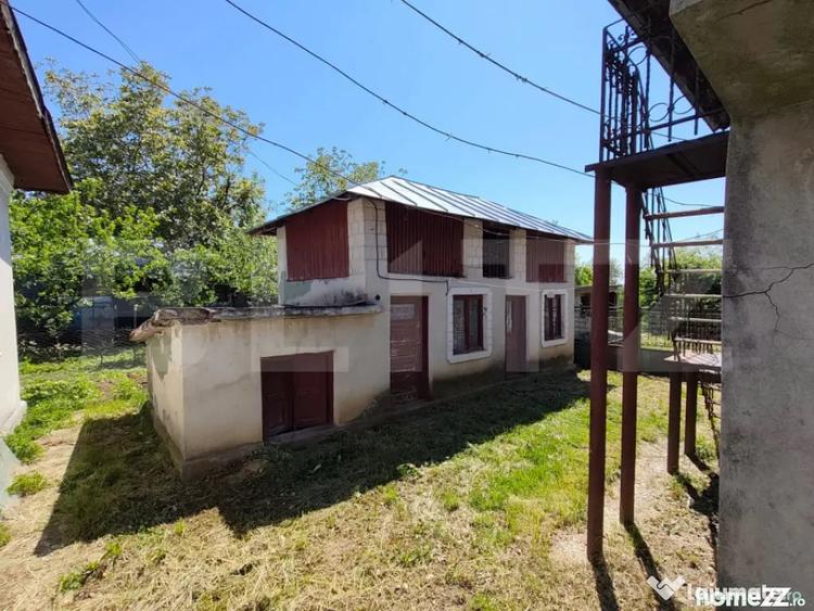Casă cu 4 camere cu Teren 1970 Mp în Central