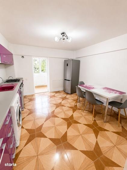 Apartament cu 4 camere în Ultracentral