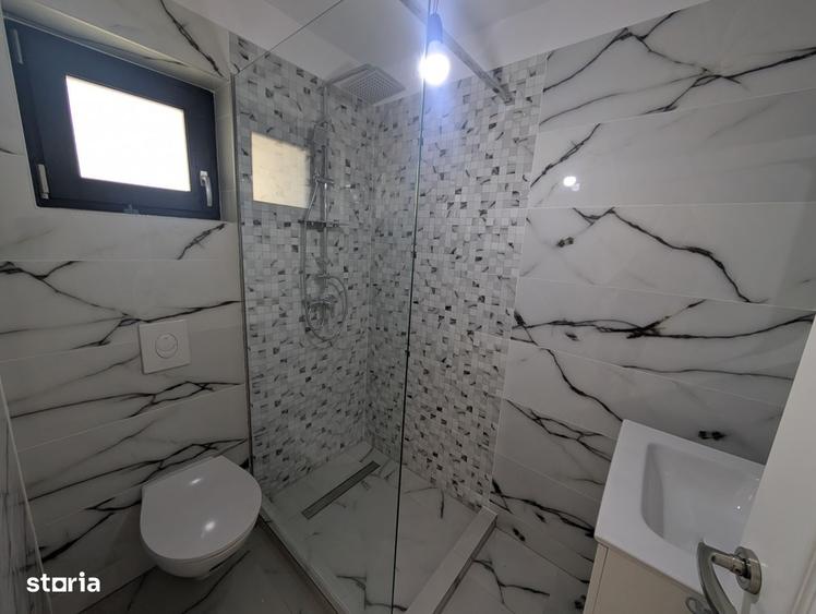 Casă cu 4 camere în Hemeiuș