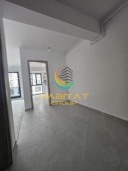 Garsonieră decomandată în Central
