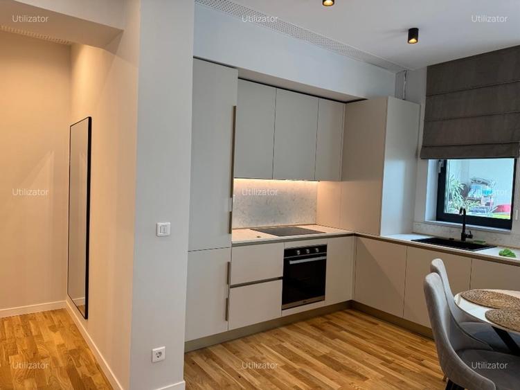 Apartament cu 2 camere semidecomandat, mobilat în Dămăroaia