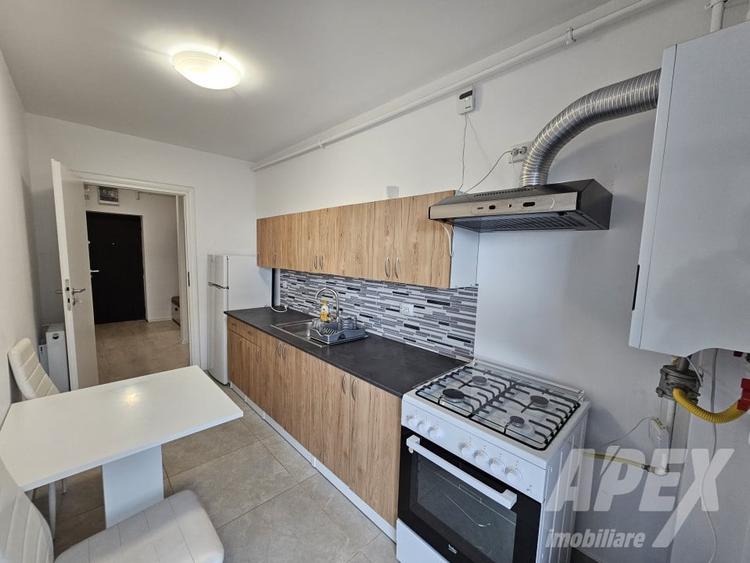 Apartament cu 2 camere decomandat, mobilat în Drumul Taberei