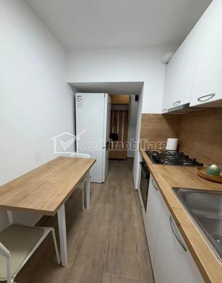 Apartament cu 3 camere semidecomandat în Mănăștur