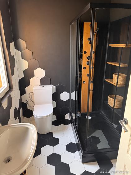 Casă individuală cu 4 camere cu Teren 2267 Mp în Burdujeni