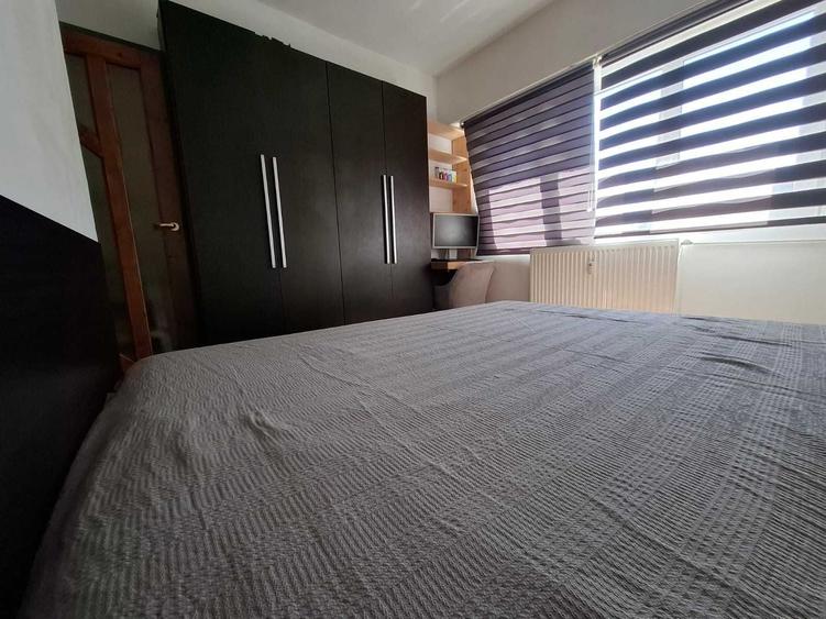 Apartament cu 4 camere în Dacia