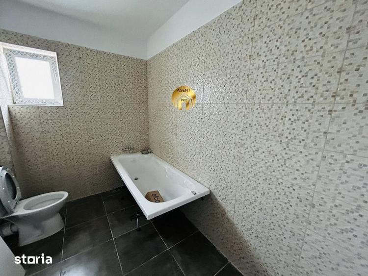 Casă cu 4 camere cu Teren 200 Mp în Central