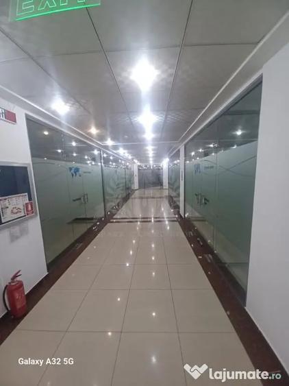 Spațiu comercial, de 7,000 mp, în Vest