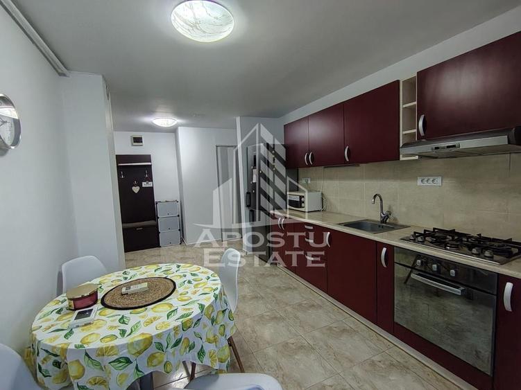 Apartament cu 2 camere decomandat în Bucovina