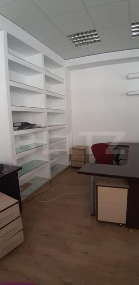 Spațiu comercial, de 210 mp, în George Enescu