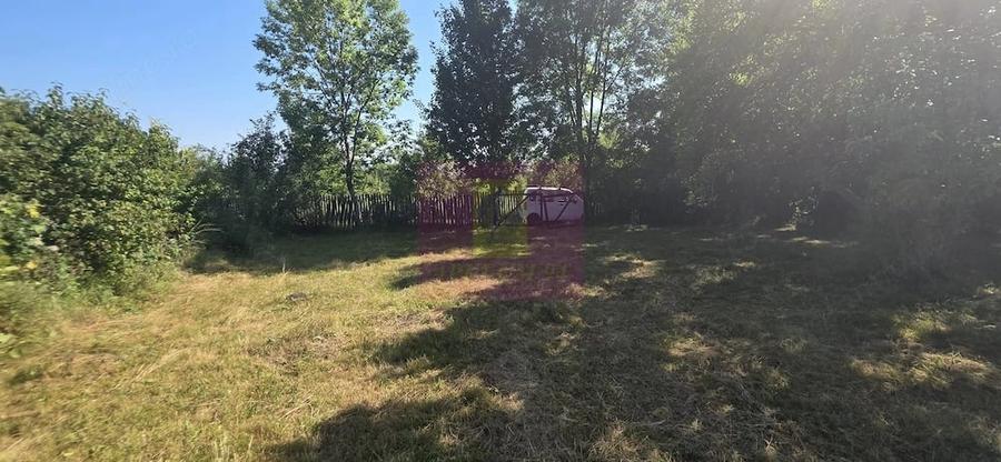 Teren de 3375 mp, în Brebu