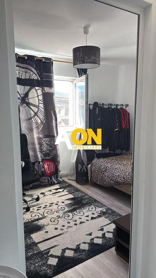 Apartament cu 2 camere decomandat în Cetate