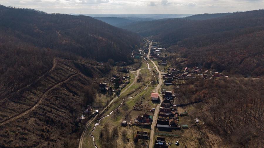 Casă individuală cu 2 camere cu Canalizare în Șoimoș
