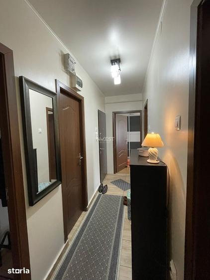 Apartament cu 3 camere, mobilat în Podu Roș