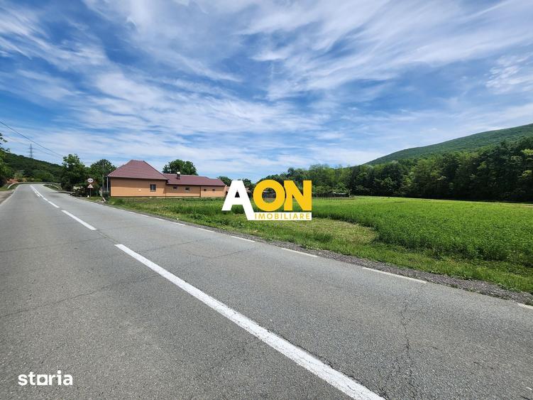 Teren de 936 mp, în Meteș