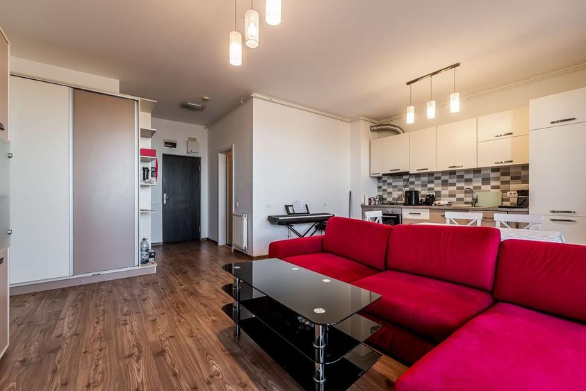 Apartament cu 2 camere nedecomandat, mobilat în Central